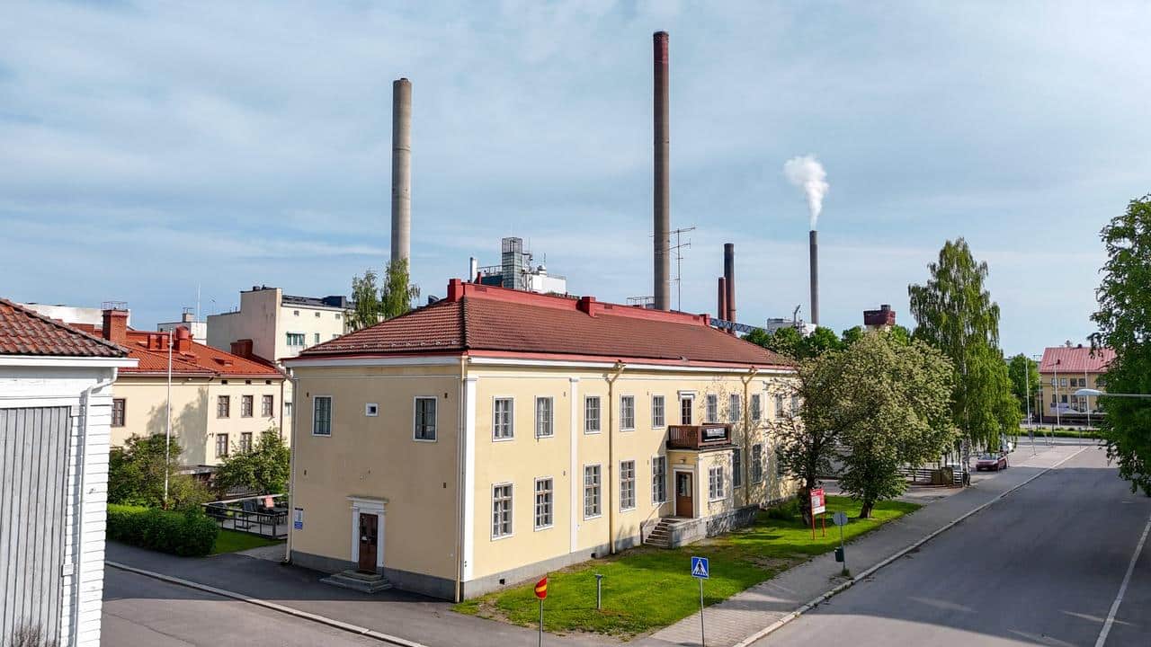 Vanha Postitalo, Wahlinkatu 8, 17kpl kalustettua asuntoa - Vuokrakaista